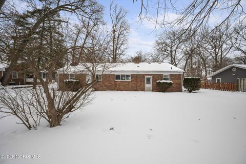 Tiny photo for 5143 Fairgreen Drive, Toledo, OH 43613 (MLS # 10003769)