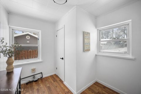 Tiny photo for 5143 Fairgreen Drive, Toledo, OH 43613 (MLS # 10003769)