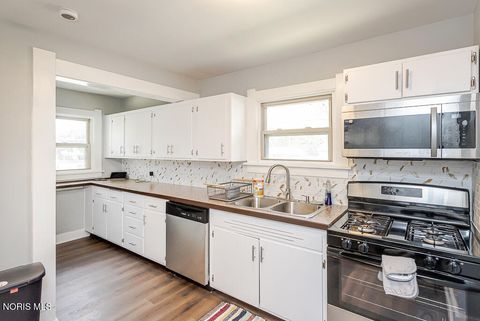 Tiny photo for 1802 Duncan Road, Toledo, OH 43613 (MLS # 10007913)