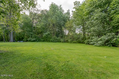 Tiny photo for 8629 St George Drive, Holland, OH 43528 (MLS # 10007613)