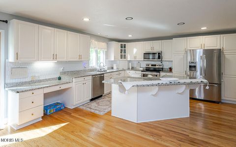 Tiny photo for 8629 St George Drive, Holland, OH 43528 (MLS # 10007613)