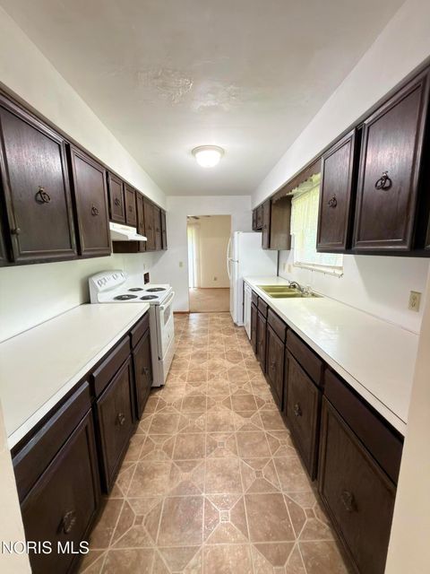 Tiny photo for 443 Overlook Drive, Waterville, OH 43566 (MLS # 10007993)