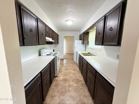 Tiny photo for 443 Overlook Drive, Waterville, OH 43566 (MLS # 10007993)