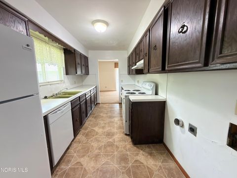 Tiny photo for 443 Overlook Drive, Waterville, OH 43566 (MLS # 10007993)
