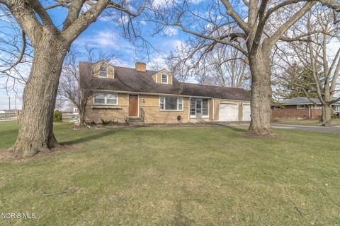 Photo of 1626 Dier Road, Curtice, OH 43412 (MLS # 10005074)
