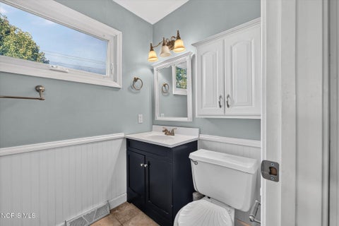Tiny photo for 2633 Detwiler Drive, Toledo, OH 43611 (MLS # 10014428)