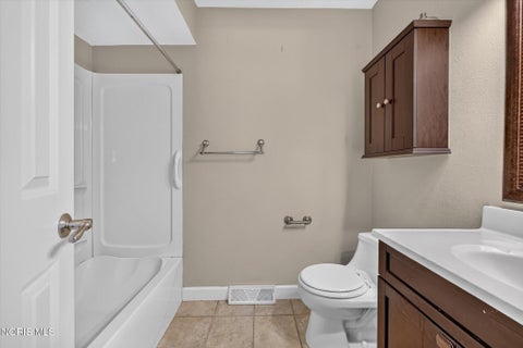 Tiny photo for 2633 Detwiler Drive, Toledo, OH 43611 (MLS # 10014428)