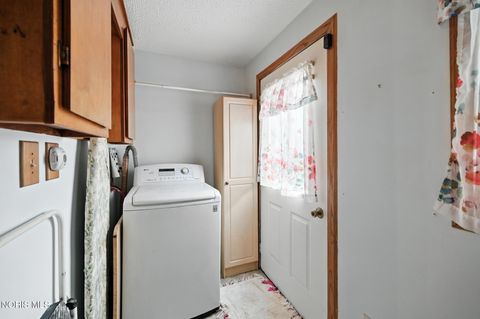 Tiny photo for 356 S Belmore Street, Leipsic, OH 45856 (MLS # 10004353)