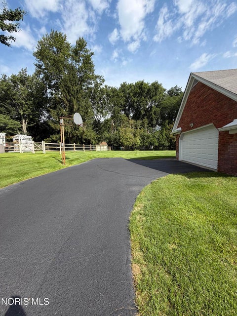 Tiny photo for 6356 Oakland Court, Sylvania, OH 43560 (MLS # 10012562)
