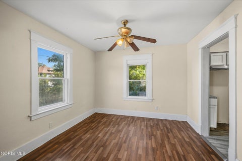 Tiny photo for 628 Blair Court, Toledo, OH 43604 (MLS # 10013471)