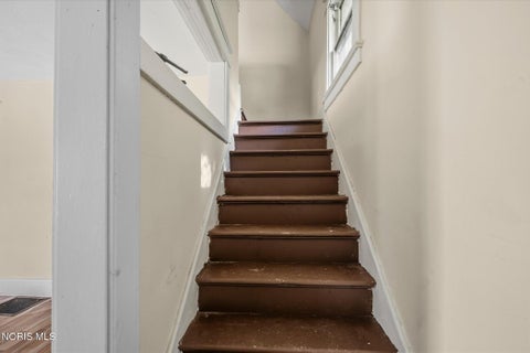 Tiny photo for 628 Blair Court, Toledo, OH 43604 (MLS # 10013471)