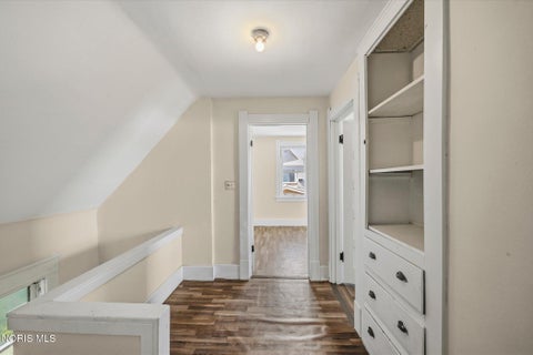 Tiny photo for 628 Blair Court, Toledo, OH 43604 (MLS # 10013471)