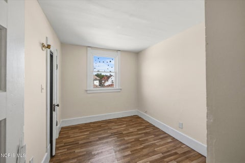Tiny photo for 628 Blair Court, Toledo, OH 43604 (MLS # 10013471)
