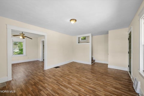 Tiny photo for 628 Blair Court, Toledo, OH 43604 (MLS # 10013471)