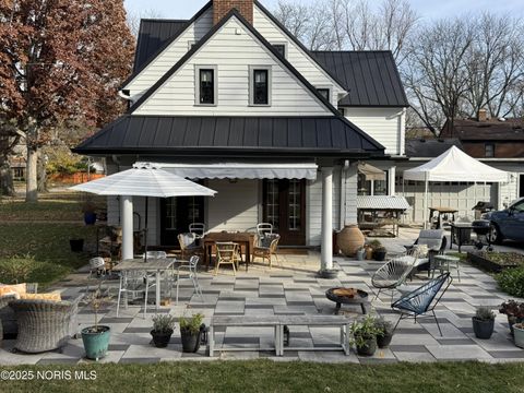 Tiny photo for 2953 Darlington Road, Toledo, OH 43606 (MLS # 10001914)