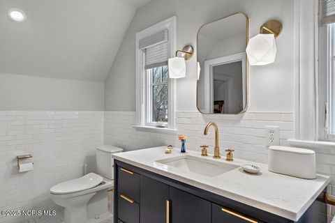 Tiny photo for 2953 Darlington Road, Toledo, OH 43606 (MLS # 10001914)