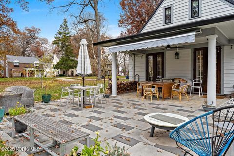 Tiny photo for 2953 Darlington Road, Toledo, OH 43606 (MLS # 10001914)