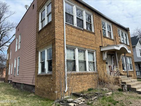 Homes For Sale - 308 Columbia Street<br/> Lucas County, Toledo, OH 43620