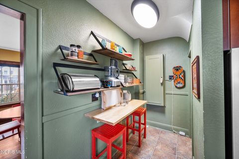 Tiny photo for 1732 Wildwood Road, Toledo, OH 43614 (MLS # 10004829)