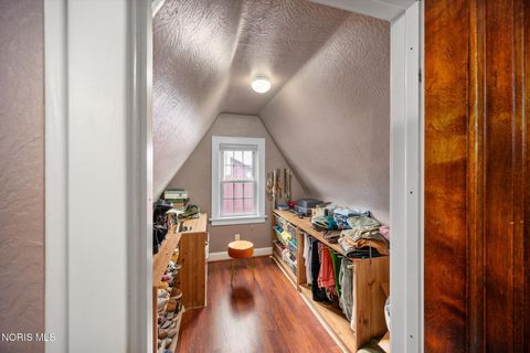 Tiny photo for 1732 Wildwood Road, Toledo, OH 43614 (MLS # 10004829)