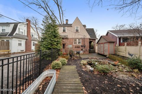 Tiny photo for 1732 Wildwood Road, Toledo, OH 43614 (MLS # 10004829)