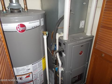 Tiny photo for 404 Murbach Street, Archbold, OH 43502 (MLS # 10002366)