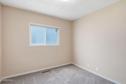 Tiny photo for 888 Lincoln Avenue, Fostoria, OH 44830 (MLS # 10010897)