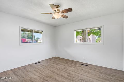 Tiny photo for 888 Lincoln Avenue, Fostoria, OH 44830 (MLS # 10010897)