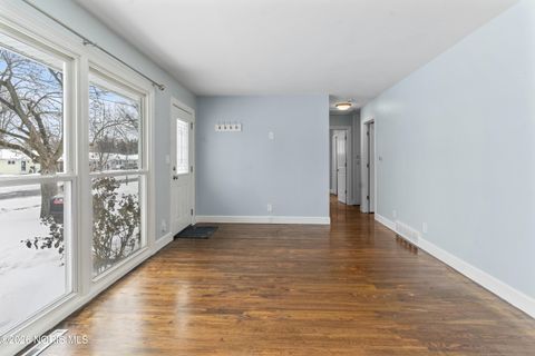 Tiny photo for 1033 Anderson Avenue, Maumee, OH 43537 (MLS # 10003721)