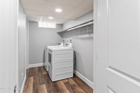 Tiny photo for 1033 Anderson Avenue, Maumee, OH 43537 (MLS # 10003721)