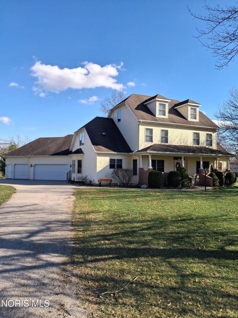 Photo of 315 W Woodcox Street, Antwerp, OH 45813 (MLS # 10006578)