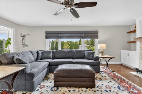 Tiny photo for 3159 Estuary Place, Maumee, OH 43537 (MLS # 10007474)