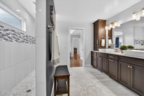 Tiny photo for 3159 Estuary Place, Maumee, OH 43537 (MLS # 10007474)