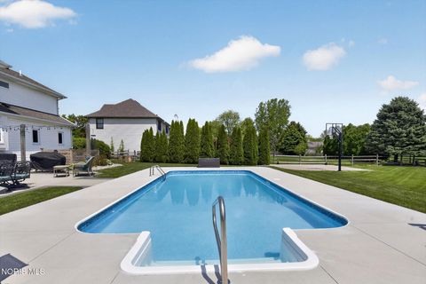 Tiny photo for 3159 Estuary Place, Maumee, OH 43537 (MLS # 10007474)