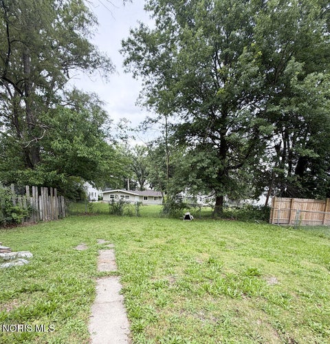 Tiny photo for 1218 Hazel Avenue, Lima, OH 45805 (MLS # 10009150)