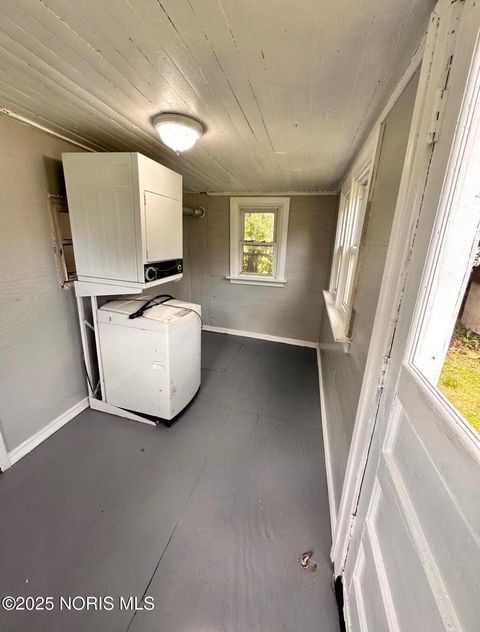 Tiny photo for 1307 Noble Street, Toledo, OH 43608 (MLS # 10002407)