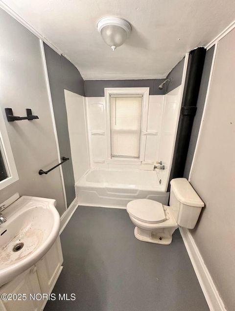 Tiny photo for 1307 Noble Street, Toledo, OH 43608 (MLS # 10002407)