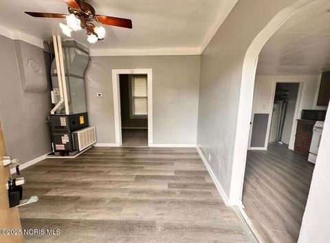 Tiny photo for 1307 Noble Street, Toledo, OH 43608 (MLS # 10002407)