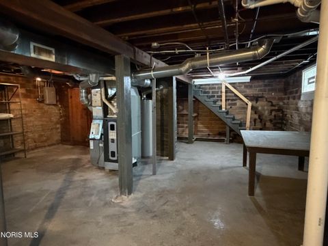 Tiny photo for 1723 Evansdale Avenue, Toledo, OH 43607 (MLS # 10004803)