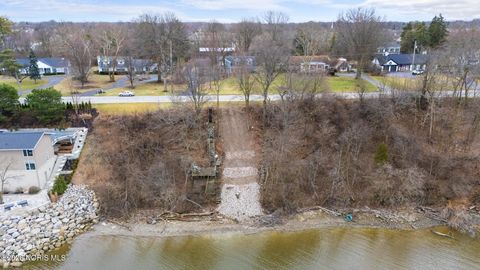 Tiny photo for 28819 E River Road, Perrysburg, OH 43551 (MLS # 10002964)