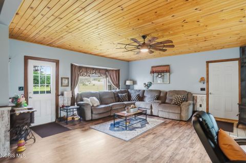 Tiny photo for 400 Coe Street, Tiffin, OH 44883 (MLS # 10007187)