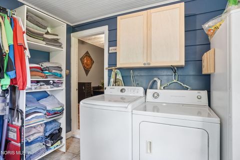 Tiny photo for 400 Coe Street, Tiffin, OH 44883 (MLS # 10007187)