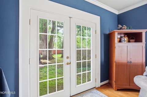 Tiny photo for 400 Coe Street, Tiffin, OH 44883 (MLS # 10007187)