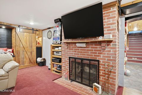 Tiny photo for 400 Coe Street, Tiffin, OH 44883 (MLS # 10007187)