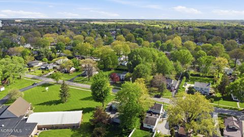 Tiny photo for 400 Coe Street, Tiffin, OH 44883 (MLS # 10007187)