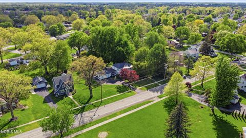 Tiny photo for 400 Coe Street, Tiffin, OH 44883 (MLS # 10007187)