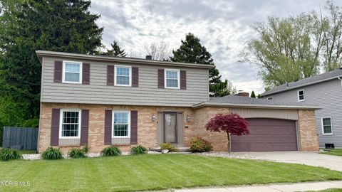 Tiny photo for 1215 Eastland Drive, Oregon, OH 43616 (MLS # 10007878)