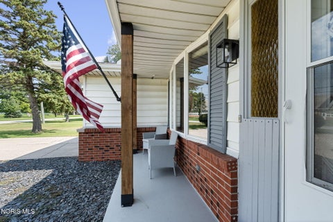 Tiny photo for 5736 Starr Avenue, Oregon, OH 43616 (MLS # 10012896)