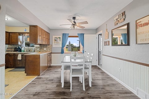 Tiny photo for 5736 Starr Avenue, Oregon, OH 43616 (MLS # 10012896)