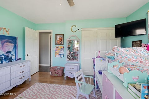 Tiny photo for 5736 Starr Avenue, Oregon, OH 43616 (MLS # 10012896)